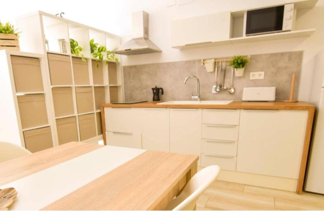 Apartamento Librun Malaga Ngoại thất bức ảnh